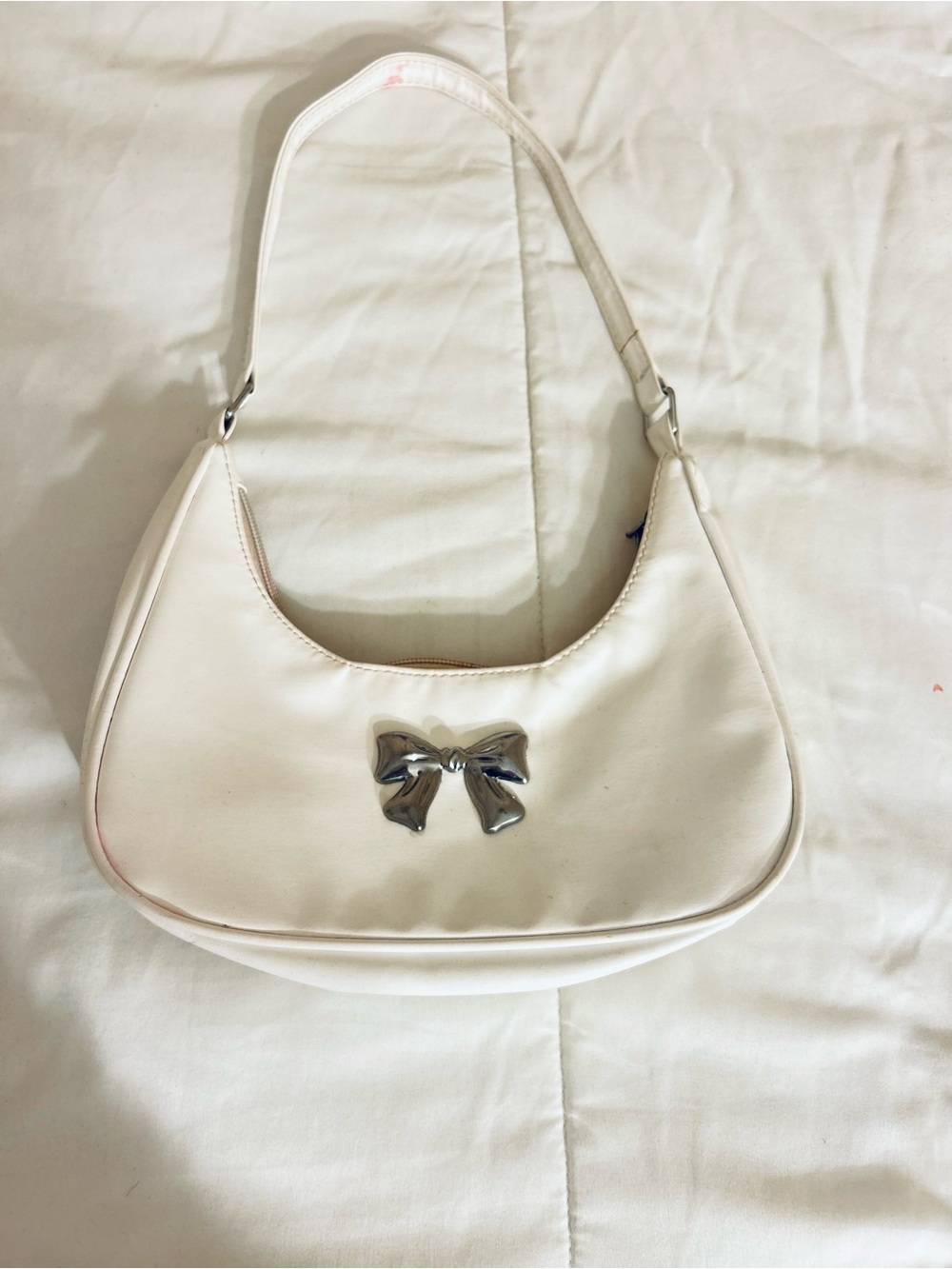SHEIN Cream Shoulder Bag with Silver Bow Accent